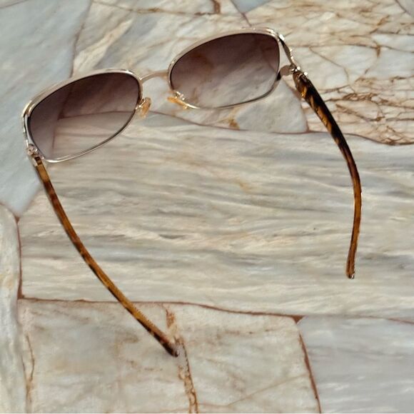 Gold and Gray Women\'s Sunglasses main image 16